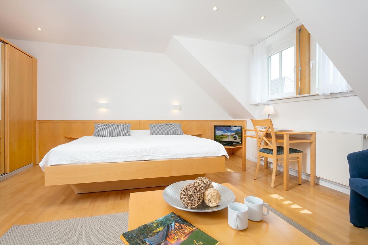 H.W.S. Hotel Der Wilde Schwan Sagard Eksteriør bilde